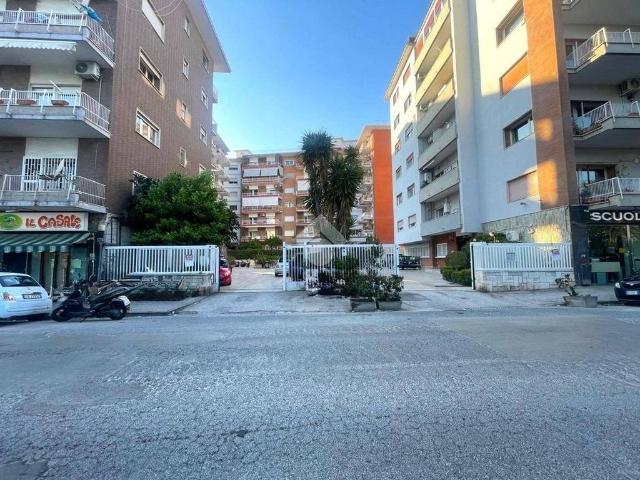 Appartamento di lusso di 214 m² in vendita Via Alessandro Manzoni, 212, Napoli, Campania