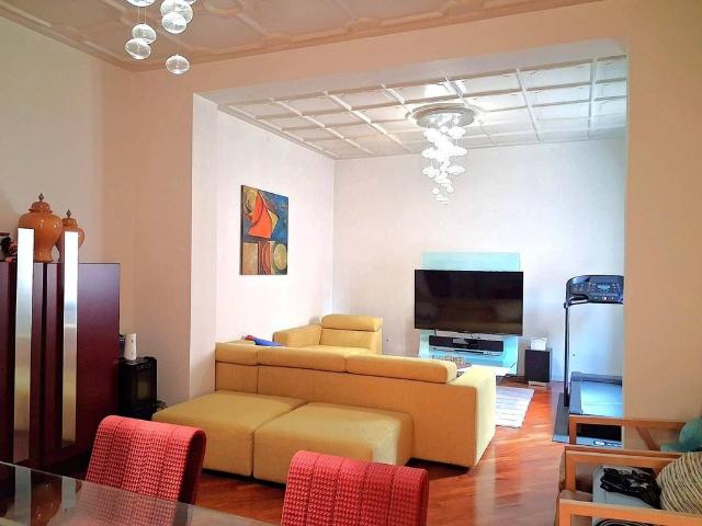 Appartamento di lusso di 218 m² in vendita Via dell'Indipendenza, Bologna, Emilia Romagna