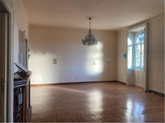 Appartamento di lusso di 210 m² in vendita VIA FALLOPPIO, 5, Milano, Lombardia