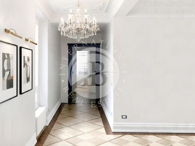 Appartamento di lusso di 220 m² in vendita Milano, Italia