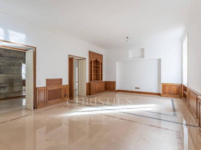 Appartamento di lusso di 323 m² in vendita Via Lovanio, Roma, Lazio