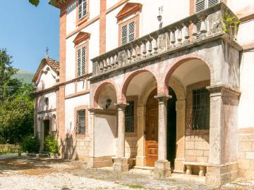 Appartamento di lusso di 400 m² in vendita Civitella del Tronto, Teramo, Abruzzo