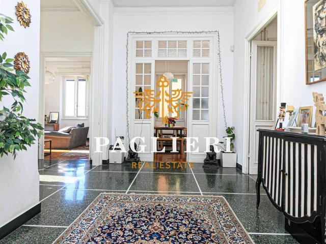 Appartamento di lusso di 232 m² in vendita corso italia 18, Genova, Liguria