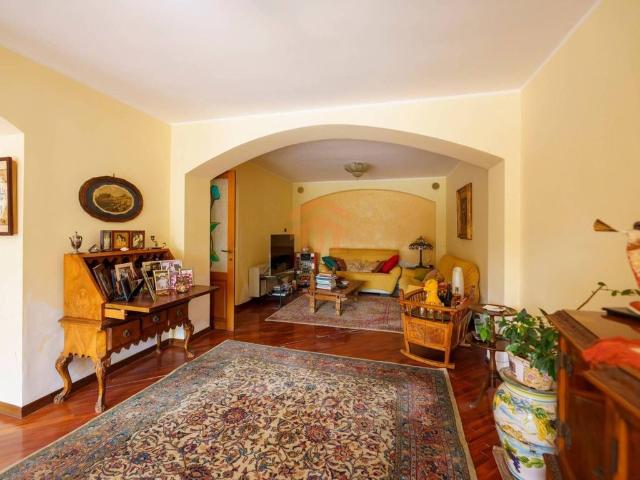 Prestigiosa villa di 363 mq in vendita Discesa Gaiola, 3, Napoli, Campania