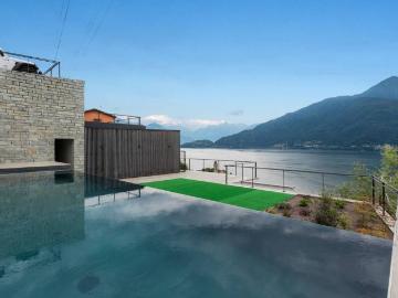 Appartamento di lusso in vendita Strada Antica Regina, Cremia, Como, Lombardia