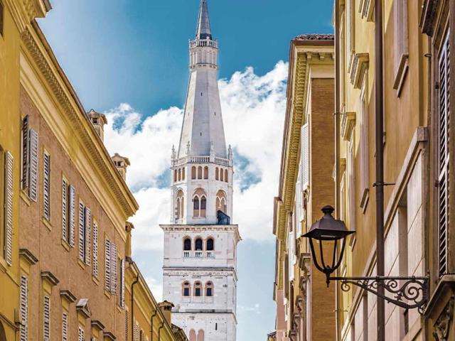 Appartamento di pregio in Affitto a Modena