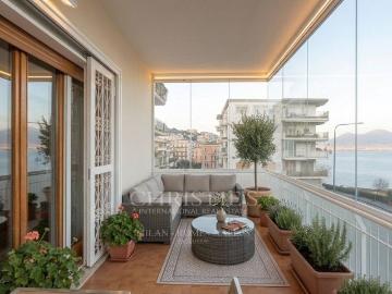 Appartamento di prestigio di 179 m² in vendita Via Francesco Petrarca, Napoli, Campania
