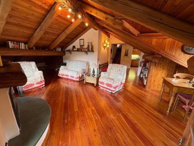 Appartamento di prestigio di 191 m² in vendita Frazione Thures, Cesana Torinese, Piemonte