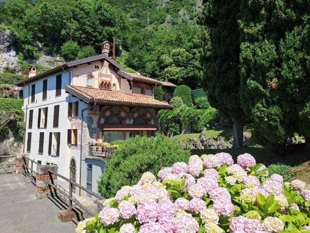 Appartamento di lusso in vendita Via Armando Diaz, Menaggio, Lombardia