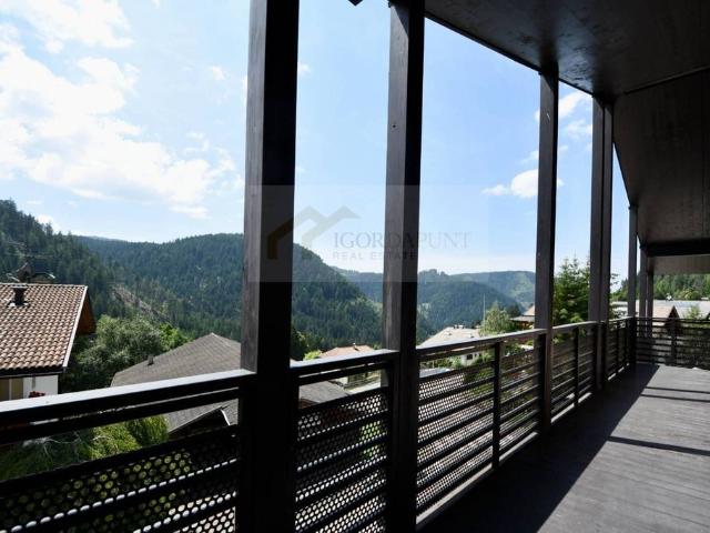 Appartamento di prestigio di 246 m² in vendita Dorf, Nova Ponente, Trentino Alto Adige