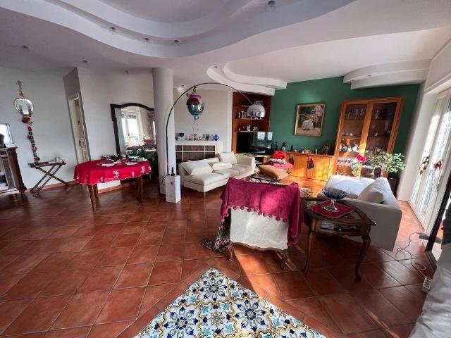 Appartamento di prestigio di 231 m² in vendita Via Orazio, 151, Napoli, Campania