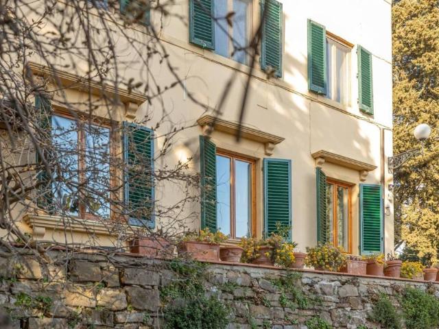 Appartamento di prestigio di 353 m² in vendita Via delle Masse, Firenze, Toscana