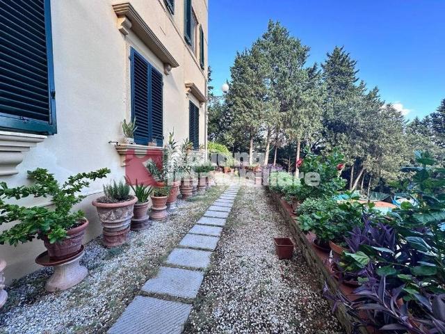 Appartamento di prestigio di 300 m² in vendita Via delle Masse, Firenze, Toscana