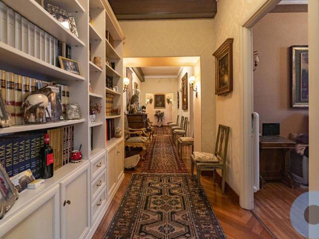 Appartamento di prestigio di 308 m² in vendita Via del Gesù, Roma, Lazio