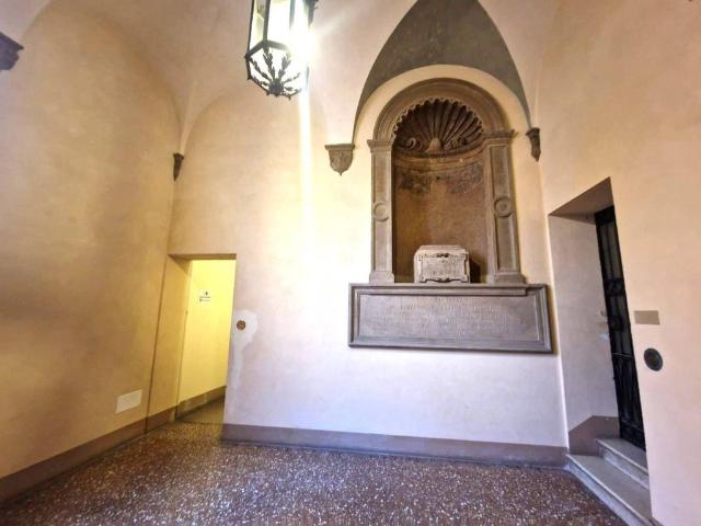 Appartamento di prestigio di 450 m² in vendita Via Francesco Rizzoli, 40, Bologna, Emilia Romagna