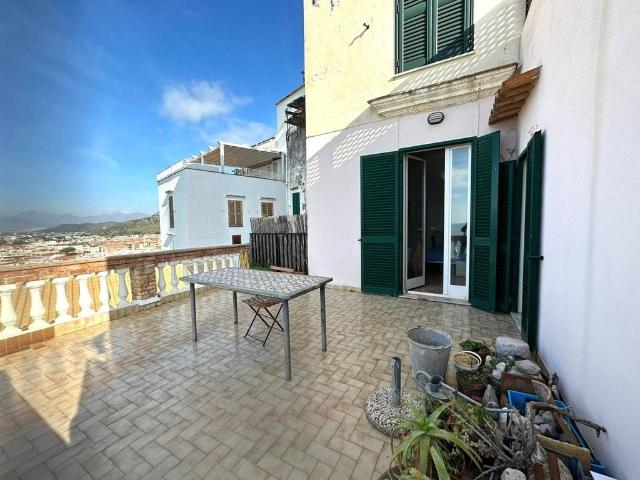 Appartamento di prestigio di 80 m² in vendita Via Giosa, 1, Sperlonga, Lazio