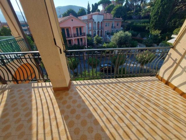 Appartamento di prestigio di 80 m² in vendita Borgio, Liguria