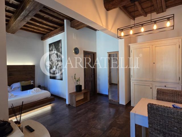 Appartamento di prestigio in palazzo storico nel centro di F. 124m² Firenze