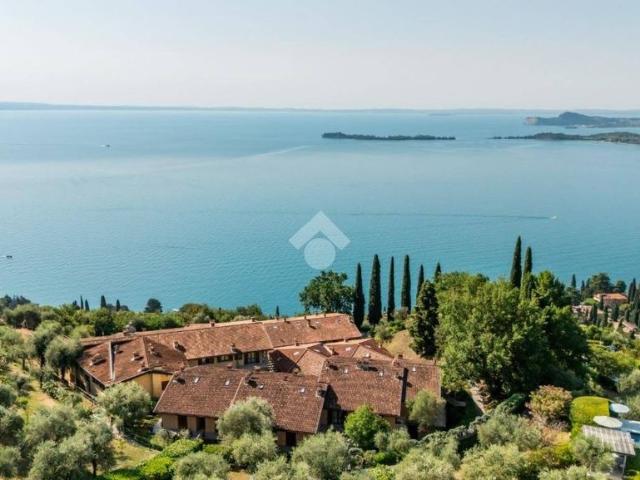 Appartamento di prestigio in vendita Via Panoramica, 00, Gardone Riviera, Brescia, Lombardia