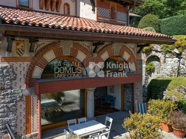 Appartamento di prestigio in vendita Via Statale, San Siro, Como, Lombardia
