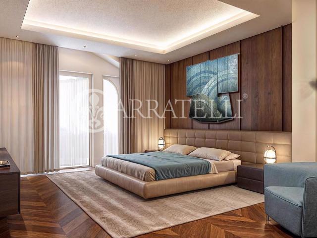 Appartamento di prestigio ristrutturato con corte e loggia n. 160m² Firenze