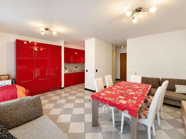 APPARTAMENTO DUPLEX DI 3.5 LOCALI NEL CUORE DI CHIASSO