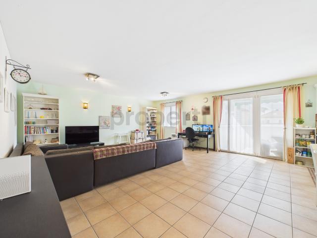 Appartamento esclusivo di 4.5 locali a Bellinzona, TI Comfort moderno in posizione centrale