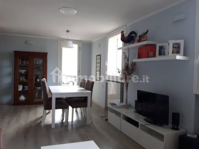 Appartamento frazione Tilly, Tilly, Challand Saint Anselme
