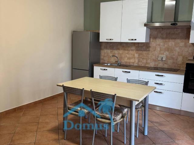 Appartamento in corte in affitto a Piscina