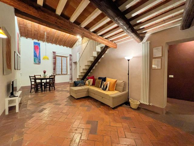 Appartamento in centro completamente ristrutturato in vendit. 120m² Pisa