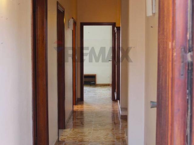 Appartamento in Aci Castello