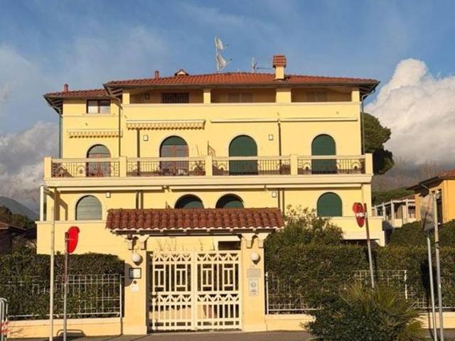 Appartamento in affitto|Toscana,Massa