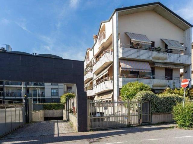 Appartamento in affitto a Muggiò MB