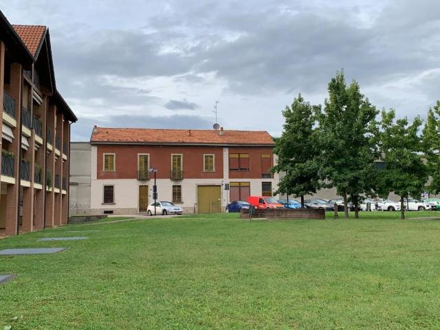Appartamento in affitto a Macherio MB
