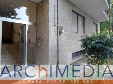 Appartamento in affitto a Malnate VA