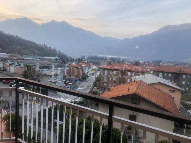 Appartamento in affitto a Mandello del Lario via Aldo Moro, non arredato/vuoto, zona servita, balcone TrovaCasa