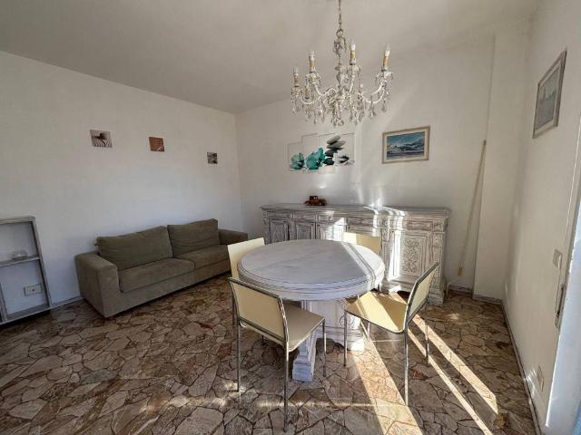 Appartamento in affitto a Mandello del Lario LC
