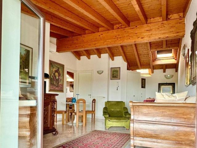 Appartamento in affitto a Manerba del Garda BS
