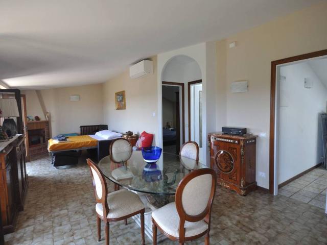Appartamento in affitto a Manerba del Garda BS