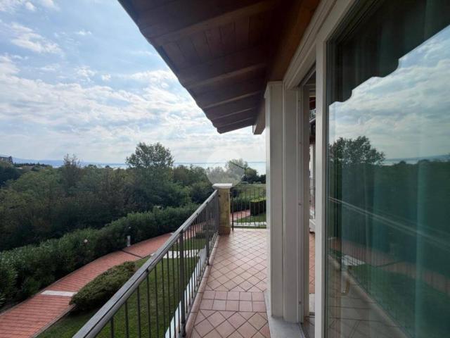 Appartamento in affitto a Manerba del Garda BS