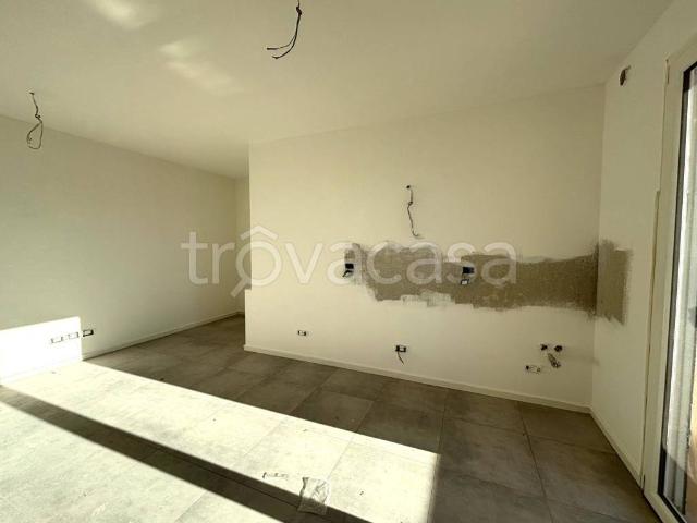 Appartamento in affitto a Mantova, non arredato/vuoto, box, terrazzo TrovaCasa