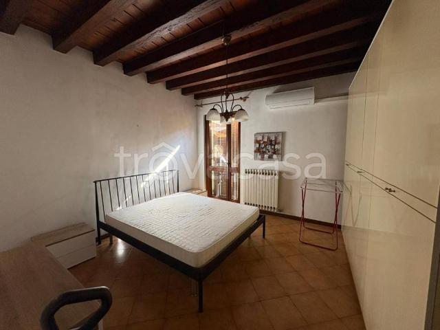 Appartamento in affitto a Mantova via Pero, 16B, arredato, cucina a vista TrovaCasa