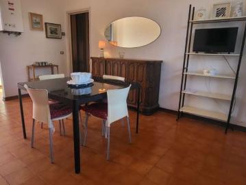 Appartamento in affitto a Massa Marina Di Massa