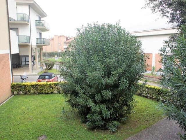 Appartamento in affitto a Massa Marina Di Massa