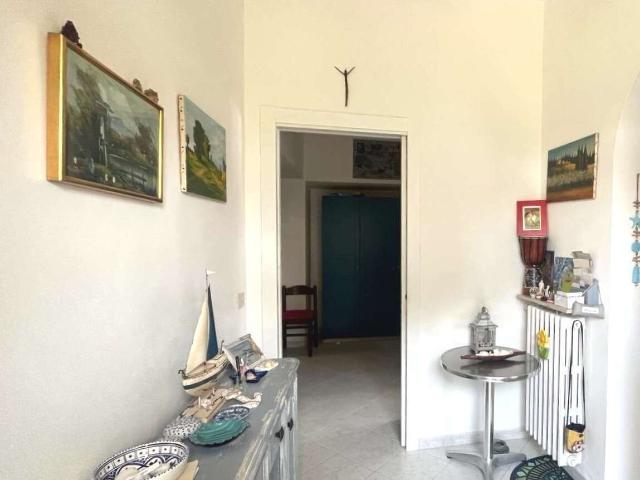 Appartamento in affitto a Massa Marina Di Massa