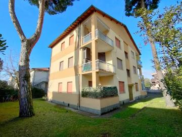 Appartamento in affitto a Massa MS