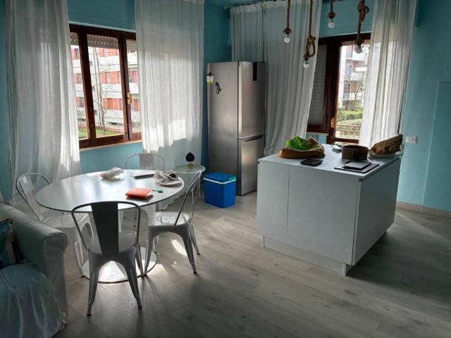 Appartamento in affitto a Massa MS