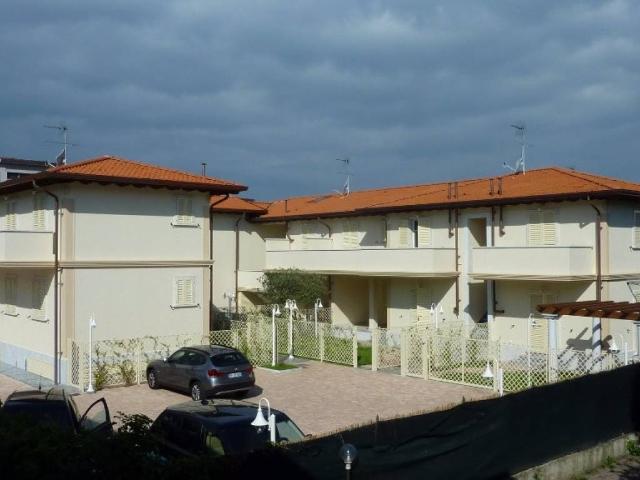 Appartamento in affitto a Massa MS