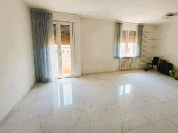 Appartamento in affitto a Massa MS