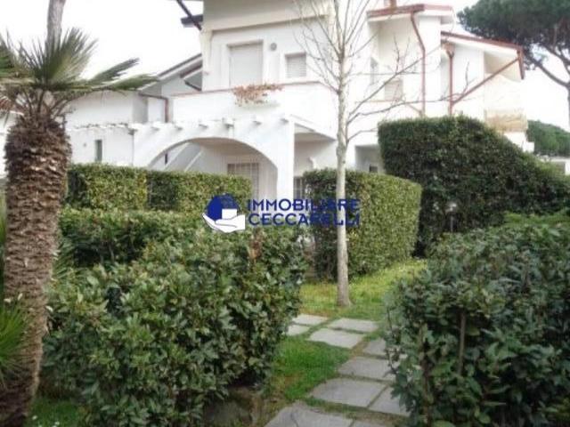 Appartamento in affitto a Massa MS